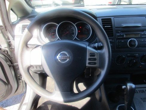 Used 2011 Nissan Versa 1.8 S w/ PWR Plus Pkg FWD image 18