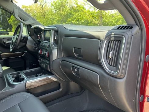 Used 2021 Chevrolet Silverado 1500 LT Trail Boss w/ Convenience Package II AWD/4WD image 29