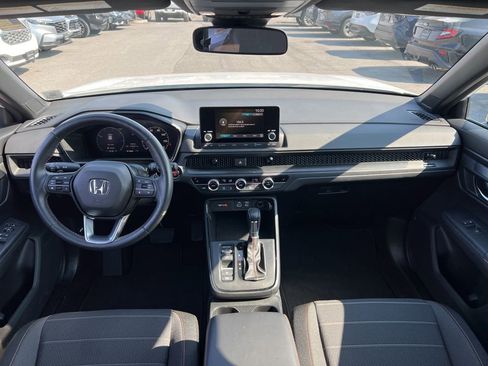 Used 2025 Honda CR-V Sport image 19