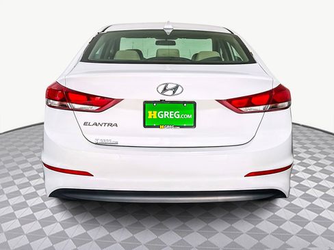 Used 2018 Hyundai Elantra SEL image 8
