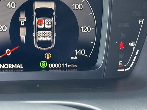 New 2025 Acura ADX A-Spec image 20