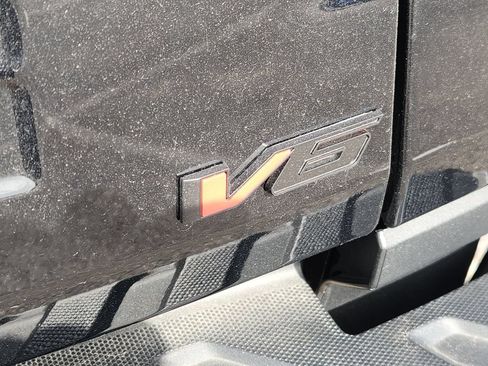 Used 2025 Ford Ranger XLT w/ Equipment Group 301A High AWD/4WD image 8