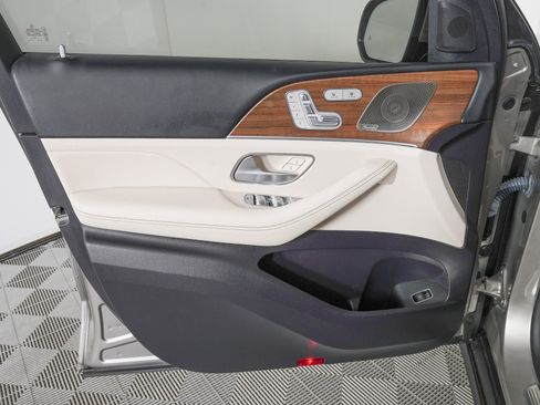 Used 2022 Mercedes-Benz GLE 350 4MATIC image 16