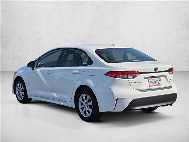 Certified 2025 Toyota Corolla LE FWD image 8