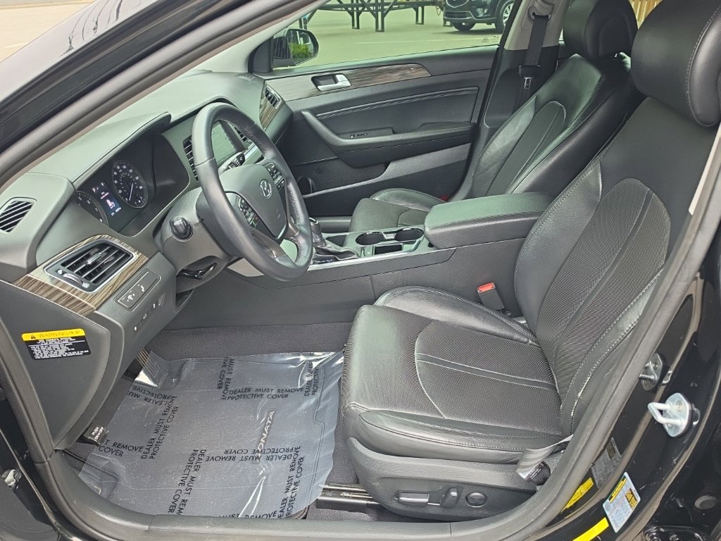 Used 2015 Hyundai Sonata Limited FWD image 16
