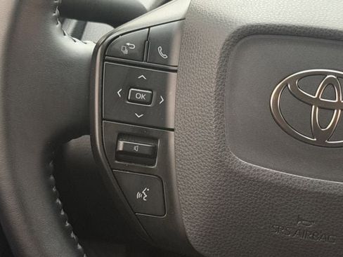 Used 2024 Toyota Prius LE image 13