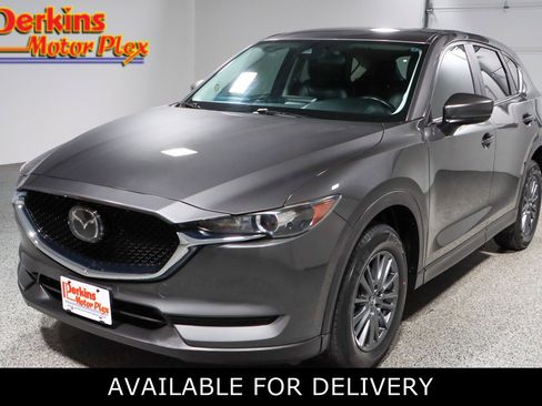 Used 2019 MAZDA CX-5 Touring image 1