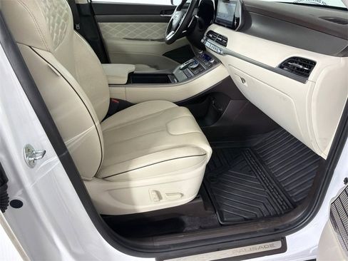 Used 2020 Hyundai Palisade Limited image 15
