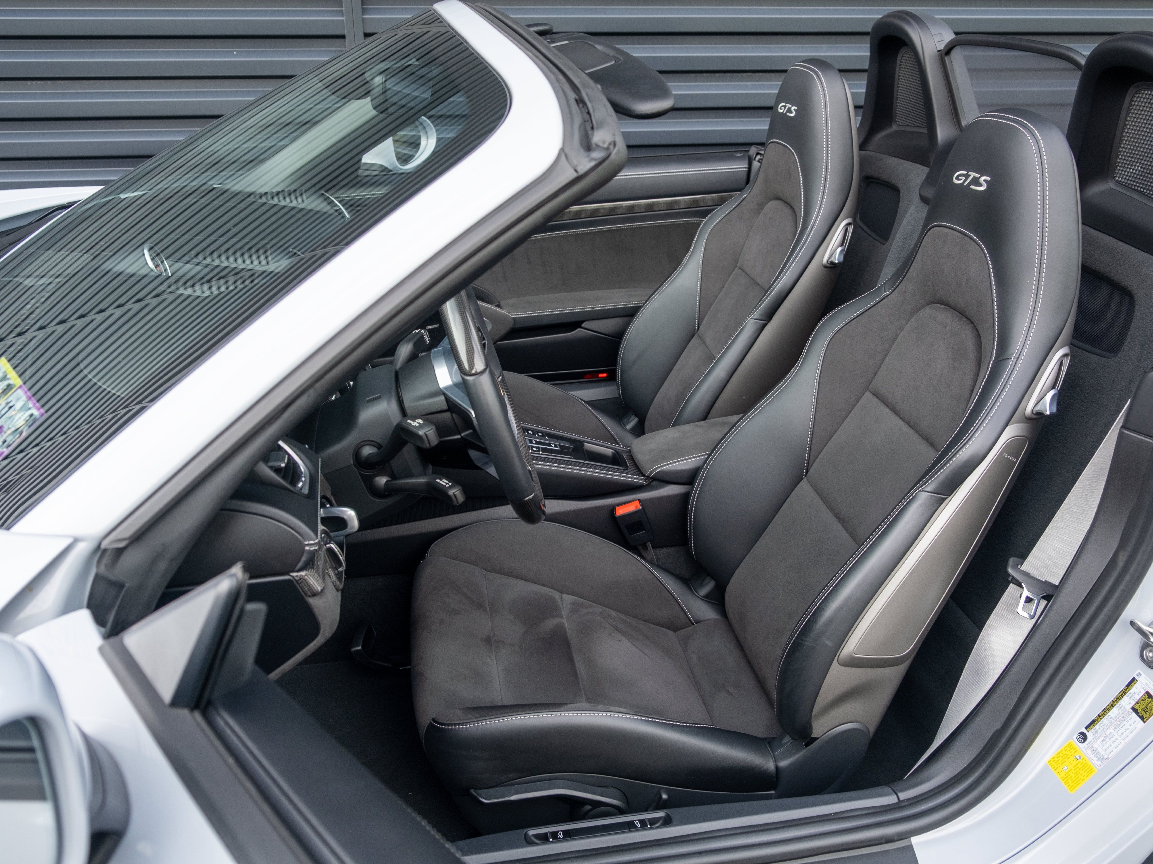 Certified 2024 Porsche 718 Boxster GTS RWD image 5