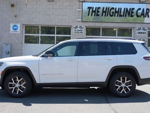 Used 2024 Jeep Grand Cherokee L Limited w/ Luxury Tech Group II AWD/4WD image 4