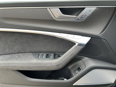 Used 2024 Audi RS 7 Performance image 14