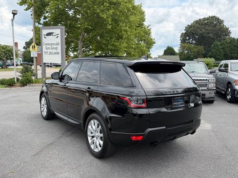 Used 2017 Land Rover Range Rover Sport HSE AWD/4WD image 4
