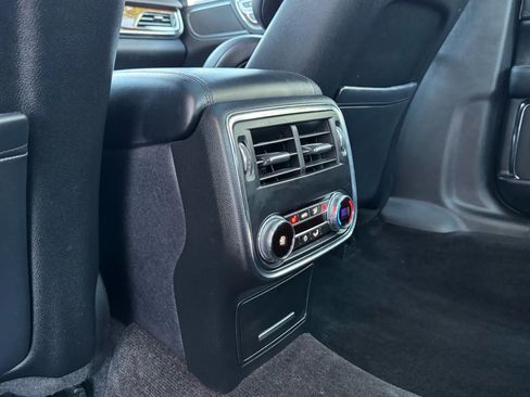 Used 2017 Lincoln Continental Reserve w/ Climate Package image 27