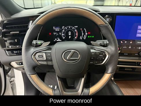 Used 2023 Lexus RX 350 Premium w/ Accessory Package image 8