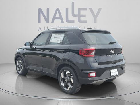New 2026 Hyundai Venue SEL FWD image 3