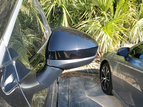 Used 2023 Nissan Ariya FWD image 5