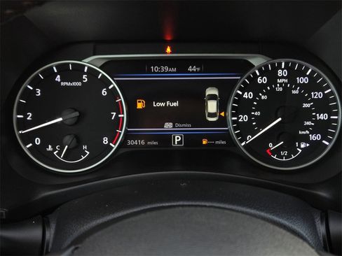 Used 2023 Nissan Sentra SR image 6