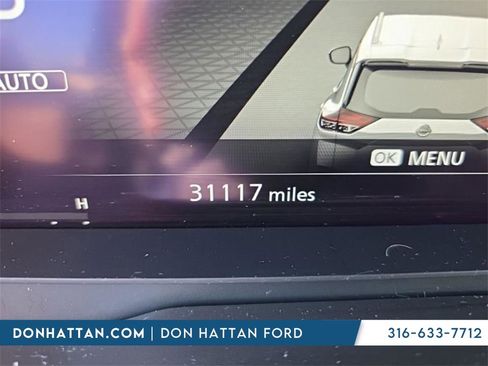 Used 2023 Nissan Rogue Platinum w/ Platinum Premium Package image 3