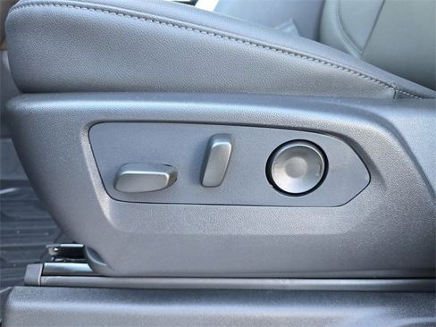 New 2026 GMC Sierra 1500 SLT w/ SLT Premium Plus Package image 18