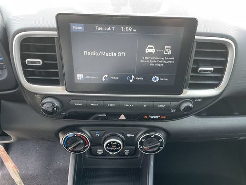 New 2026 Hyundai Venue SE FWD image 23