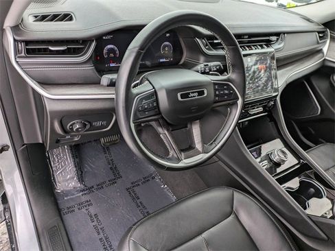 Certified 2021 Jeep Grand Cherokee L Limited image 10