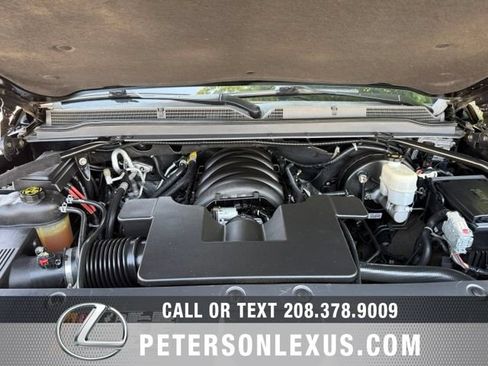 Used 2019 Cadillac Escalade ESV Platinum AWD/4WD image 10
