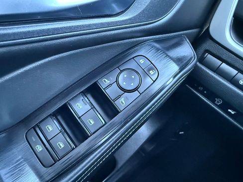 Used 2023 Nissan Rogue SV w/ SV Premium B Package image 29