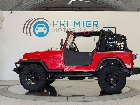 Used 1995 Jeep Wrangler Rio Grande AWD/4WD image 3