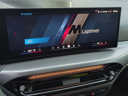 Used 2025 BMW M2 w/ Lighting Package image 39