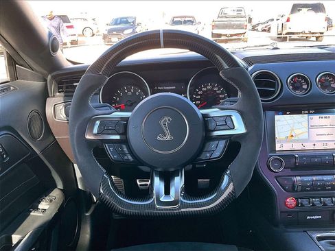 Used 2017 Ford Mustang Shelby GT350 image 15