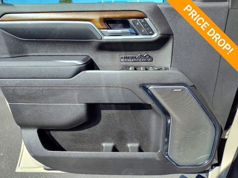 New 2026 Chevrolet Silverado 1500 High Country image 9