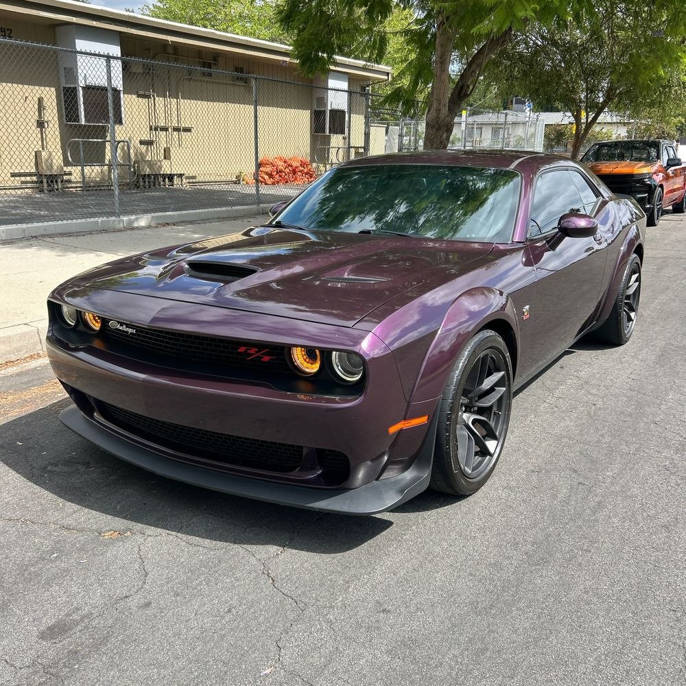 Used 2022 Dodge Challenger R/T Scat Pack RWD image 2