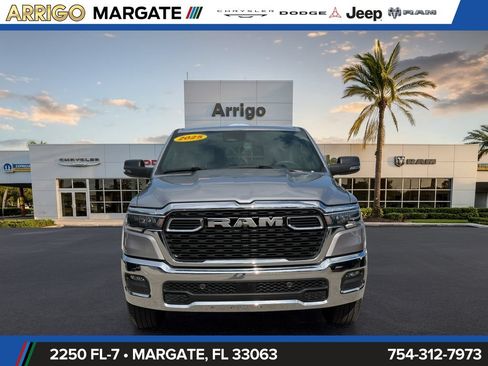 Used 2025 RAM 1500 Big Horn AWD/4WD image 2