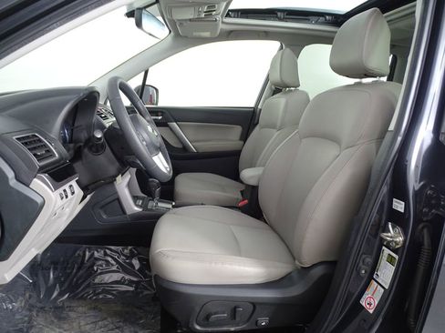 Used 2017 Subaru Forester 2.5i Limited w/ Protection Package #2 image 8