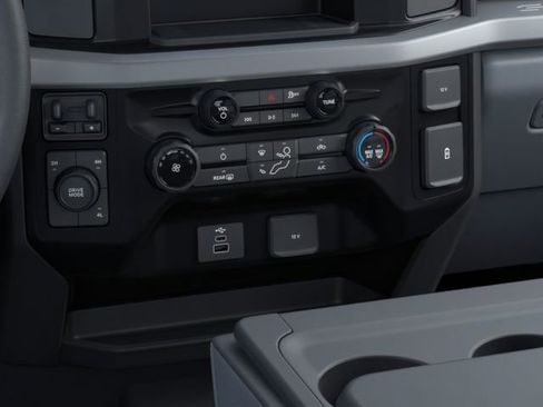 New 2026 Ford F450 4x4 Crew Cab Super Duty image 15