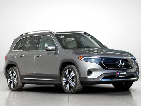 Certified 2023 Mercedes-Benz EQB 250+ w/ Exclusive Package image 19