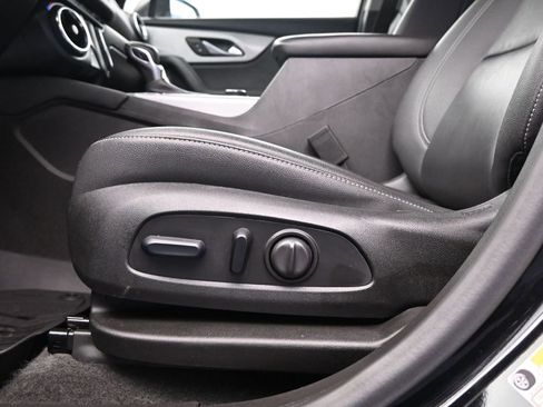 Used 2024 Chevrolet Blazer LT image 24