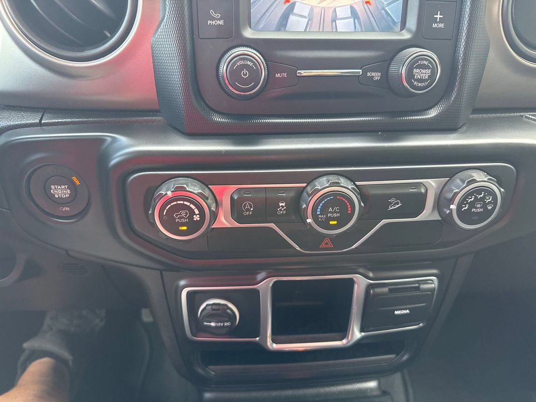 Used 2020 Jeep Wrangler Unlimited Sport AWD/4WD image 28