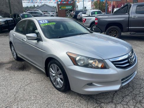 Used 2011 Honda Accord EX-L image 3