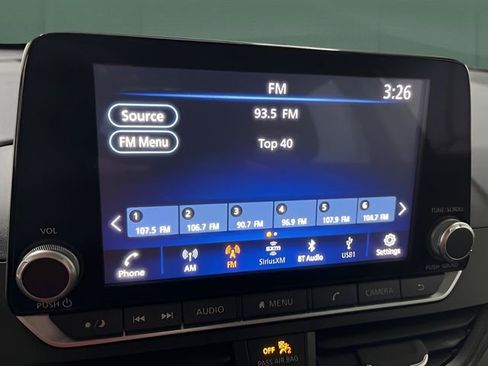 Used 2024 Nissan Altima 2.5 SV image 20