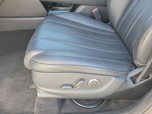 Used 2024 Genesis GV80 2.5T image 5