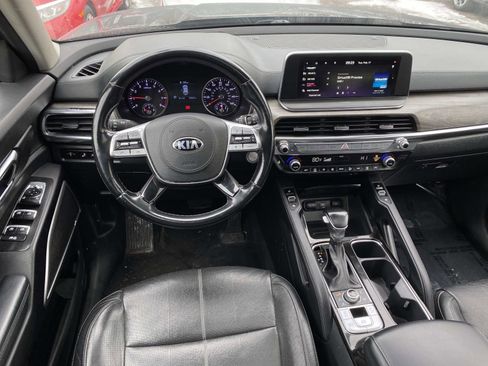 Used 2021 Kia Telluride EX w/ EX Premium Package image 12