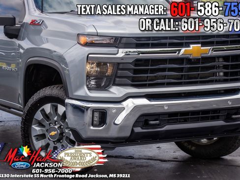 Used 2025 Chevrolet Silverado 2500 LT w/ All Star Edition AWD/4WD image 2