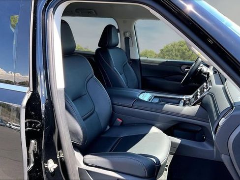 New 2026 Nissan Armada SV RWD image 10