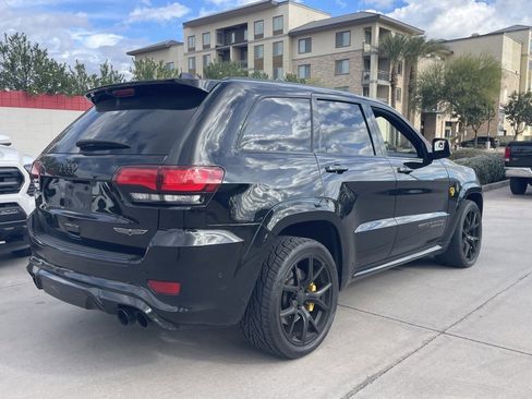 Used 2018 Jeep Grand Cherokee Trackhawk image 2