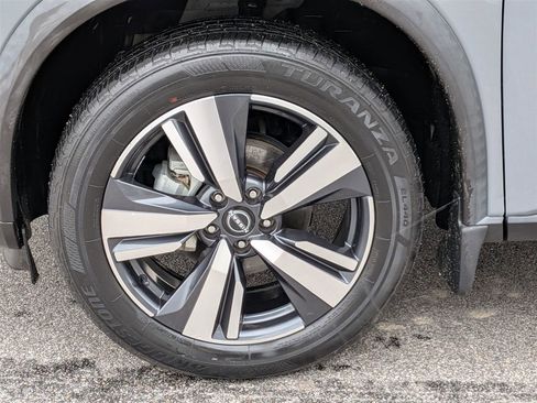 Used 2022 Nissan Rogue SL w/ SL Premium Package image 10