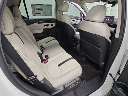 New 2026 Honda Pilot Touring image 38