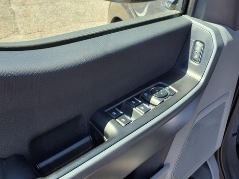 Used 2023 Ford F150 XLT image 11