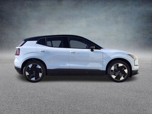 New 2026 Volvo EX30 Ultra w/ Protection Package Premier AWD/4WD image 8