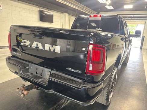 Used 2026 RAM 2500 Laramie AWD/4WD image 5